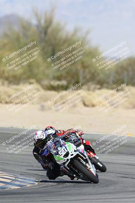 media/Dec-07-2025-CVMA (Sun) [[3e7d2de5dc]]/Race 7-Formula Lightweight Twins Shootout/